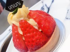 -UNI UNI(环亚凯瑟琳店)