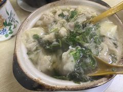 -小许三鲜砂锅馄饨店(家多乐烟酒店)
