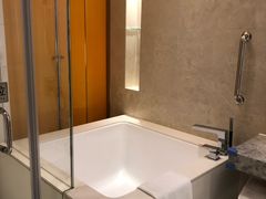 -扬州皇冠假日酒店