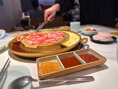 -猪啊牛呀羊啊铜盘烤肉(正大广场店)