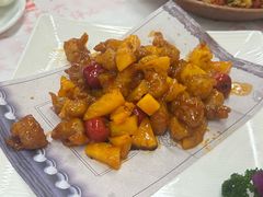 -堂瓦里·33年传统赣菜(第一街区店)