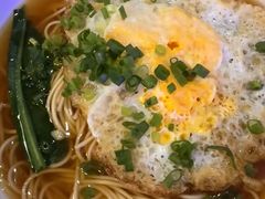 -海盗船. 龙虾烧烤. 酒馆