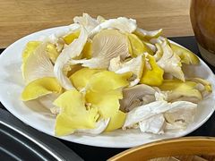 -银同牦牛肉火锅