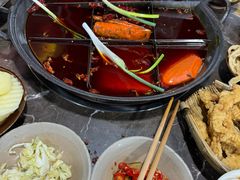 -正南齊北重庆老火锅(光华村直营店)