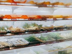 -钢管厂五区小郡肝串串香(滨江店)