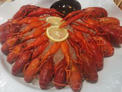 -肥肥虾庄·金牌油焖大虾(首义路店)