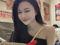 -铁锅哥米线