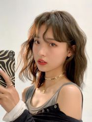 -变画·发型STUDIO