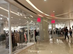 -H&M(华润万象城店)