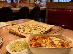 -玛格萝妮比萨屋(四平店)