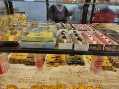 面包甜点陈列柜-鼎丰真(重庆路店)