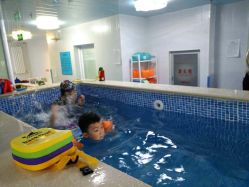 -子木乐园婴儿游泳馆(水晶港店)