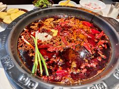 -卤校长老火锅(杨家坪直营店)