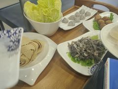 -楼外楼大刀肉传统火锅(西安大路店)