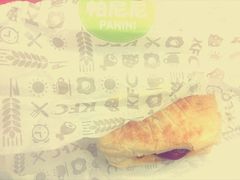 -肯德基(东安路站店)