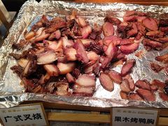 -金滏山烤肉·海鲜·火锅自助餐厅(襄阳万达店)