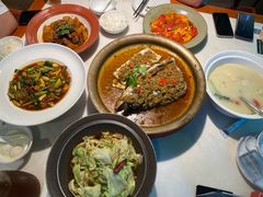 -蜀香格格•剁椒鱼头(龙西店)