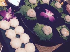 -三人行骨头王火锅(长寿店)