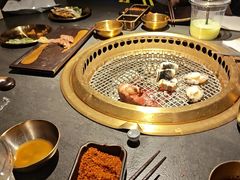 -铭牛烧肉·和牛海鲜自助(高新月牙湖店)