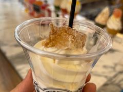 疯狂的蜂蜜冰淇淋-OUR Bakery(三里屯太古里店)