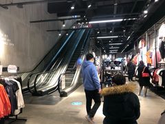 -adidas(印象城购物中心店)