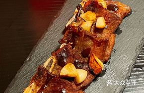 Black Pepper Garlic Beef Short Ribs