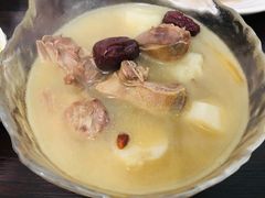 -盒马鲜生(丁香国际店)