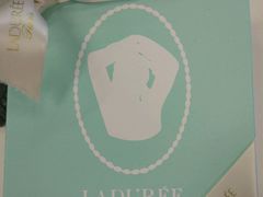 -ladurée(戴高乐机场T 2F店)