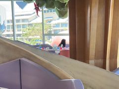 -水桶王国主题餐厅·聚会·生日派对·亲子活动·家庭套餐(亚龙湾希尔顿店)