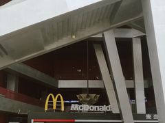 -麦当劳(国家体育场南路店)