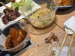 -盒马鲜生(红莲店)