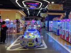 -爱玩嘉年华(龙湖杭州金沙天街店)
