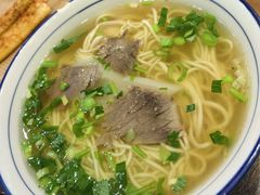 传统牛肉面-老马家拉面(碧水花园东南)