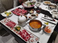 -红鼎豆捞·非遗鲍皇汤火锅(宝丰路店)