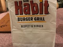 -The Habit Burger Grill 哈比特汉堡(爱琴海店)