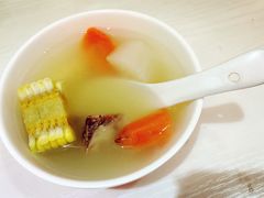 例汤-广东煲仔饭