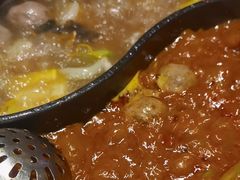 -沸炉重庆老火锅(军事博物馆店)