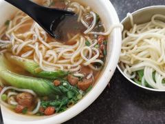 -丫丫桂林米粉(学府店)