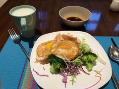 -月色西餐厅·海鲜刺身·烧烤(科学城保利郡雅酒店)