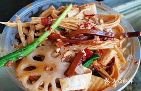 Stir-fried Leek with Tofu Skin