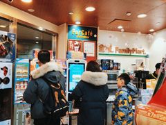 -全家便利店(金鱼胡同店)