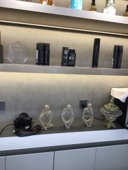 -变画·发型STUDIO