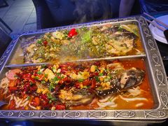 -鸣记脆皮烤鱼·海鲜烤鱼(三八广场店)