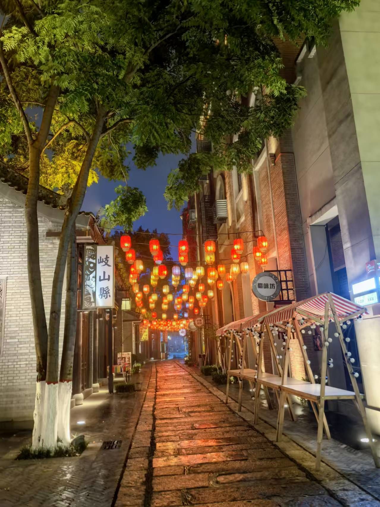 灯笼巷,每一步都是风景