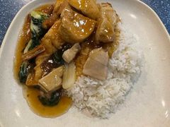 豆腐火腩飯-荣发茶餐厅(龙琛路店)