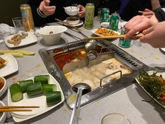 -海底捞火锅鲜切牛肉主题店(长寿路店)