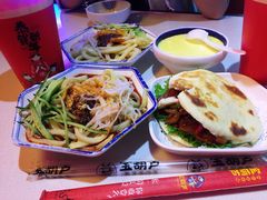 -宝葫芦西北茶食铺(万达店)