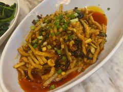 鱼香肉丝-新川办餐厅