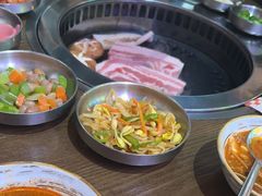 -香猪坊韩国烤肉专属门店(魏公村店)