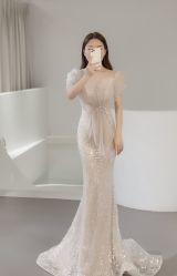 -艾米丽婚纱礼服